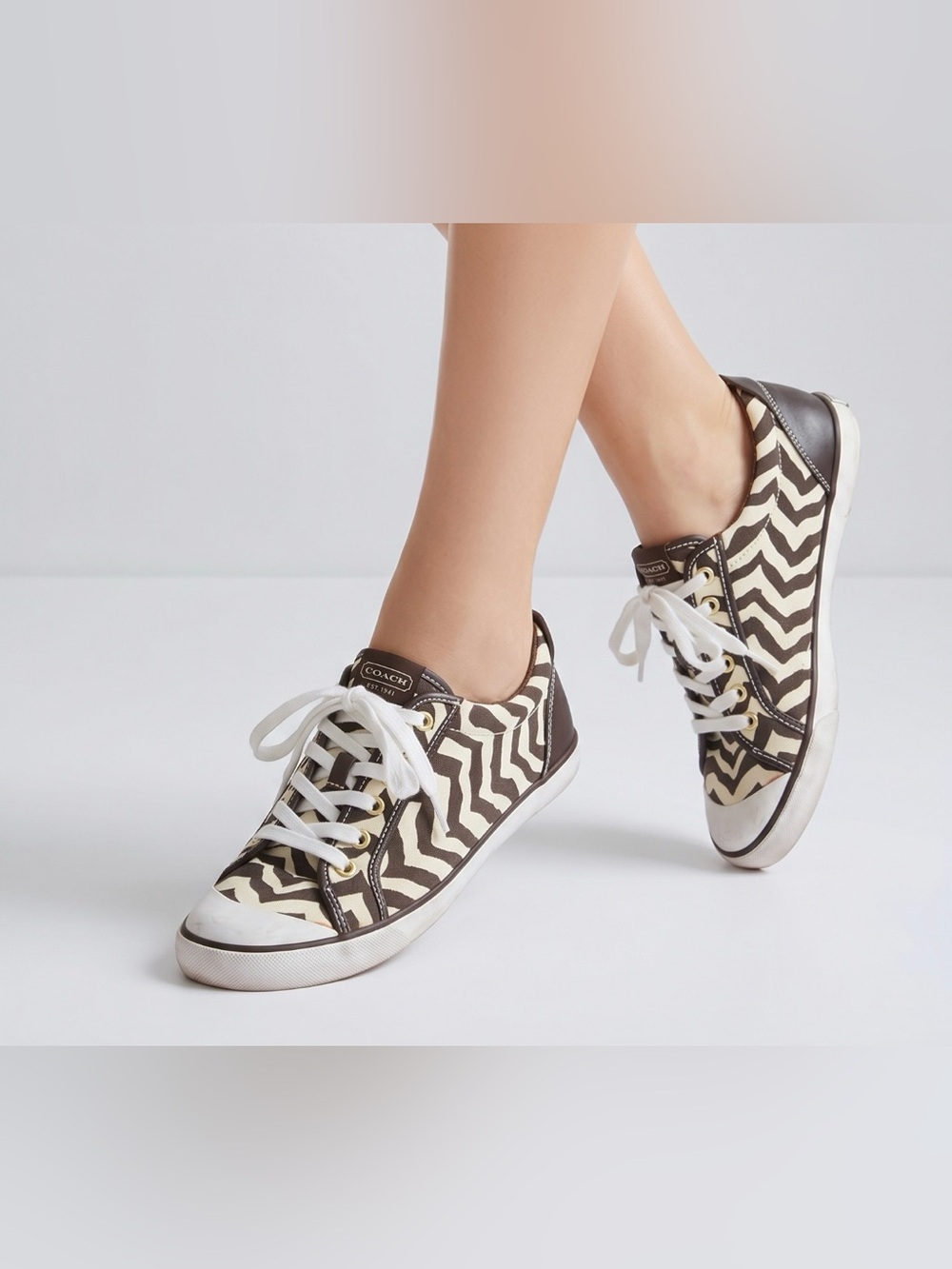 COACH LIMITED EDITION Women’s Brown and Cream Zigzag Low-Top Sneakers